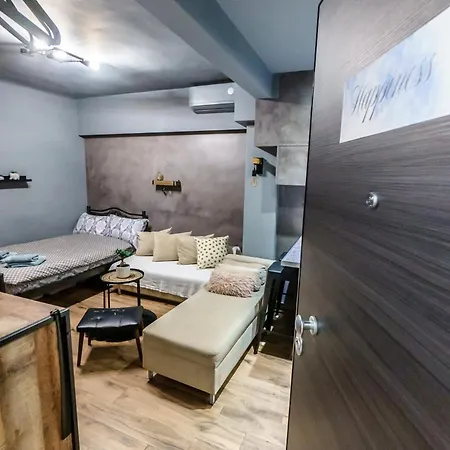 Happiness With Terrace. Apartment Thessaloniki