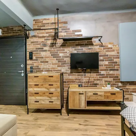 Διαμέρισμα Happiness With Terrace. *