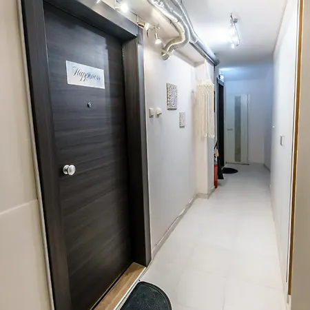 Happiness With Terrace. Διαμέρισμα