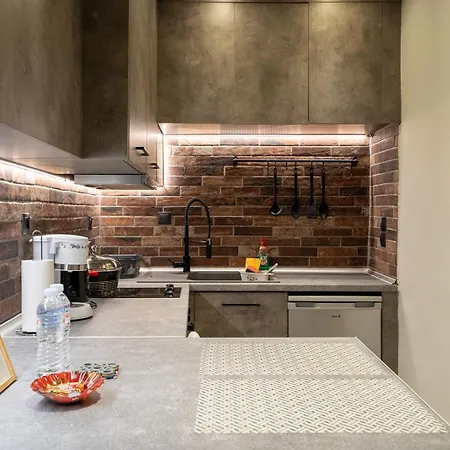 Daire Happiness & Harmony - Mitropoleos Urban *