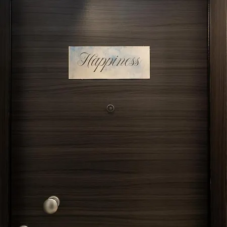 Happiness & Harmony - Mitropoleos Urban *