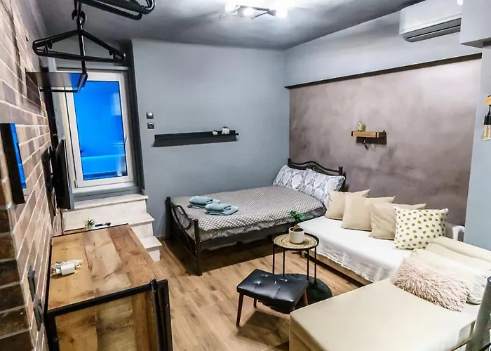 Happiness With Terrace. Apartamento *