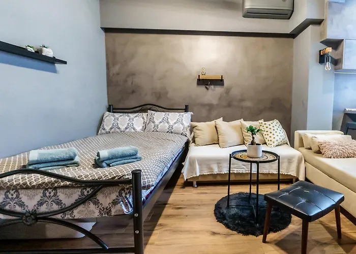 公寓 Happiness With Terrace. 塞萨洛尼基